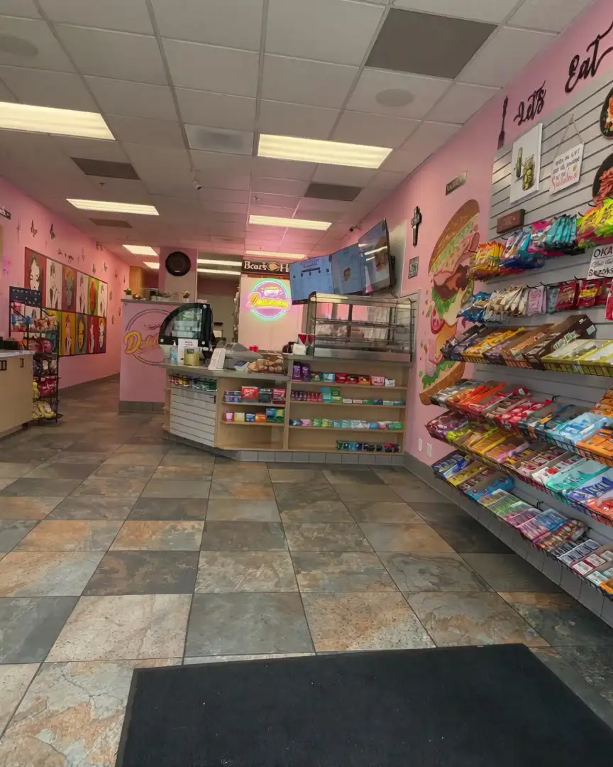 Inside Delilicious in Walnut Creek